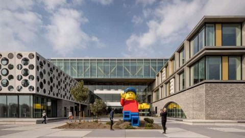 LEGO owner intends to heavily invest in plastics recycling